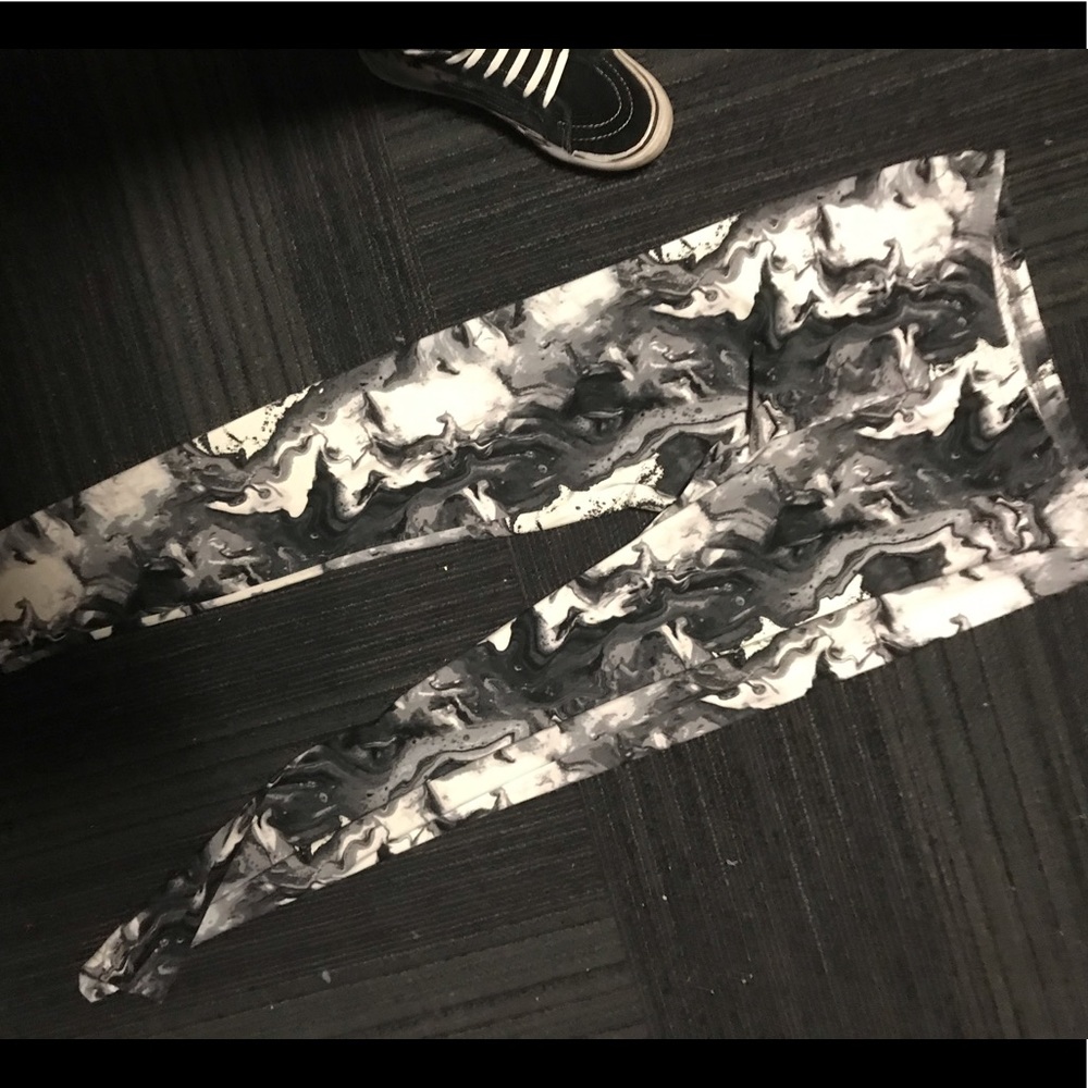 NWOT colorful leggings
